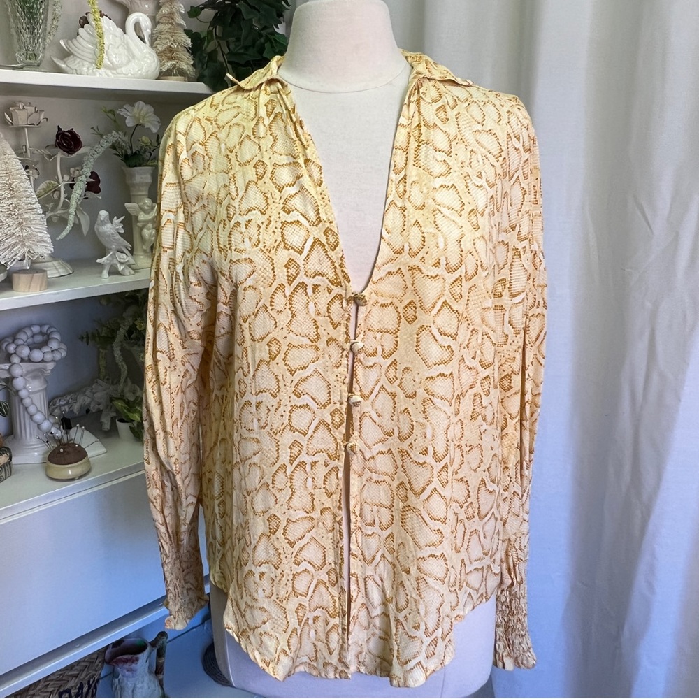 Faithfull the Brand Aira Knot Shirt in Petra Snake Blouse